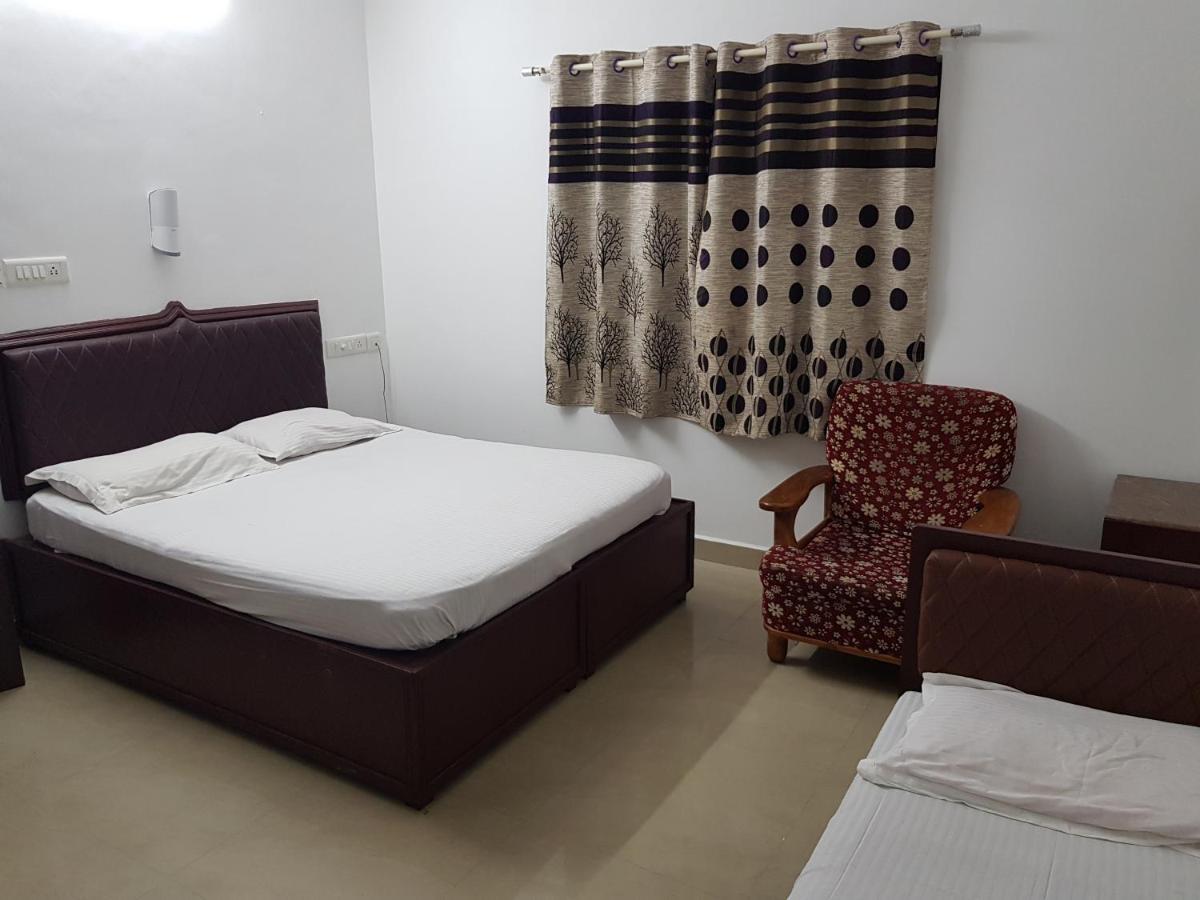 All Seasons Guest House Thiruvananthapuram Exterior photo